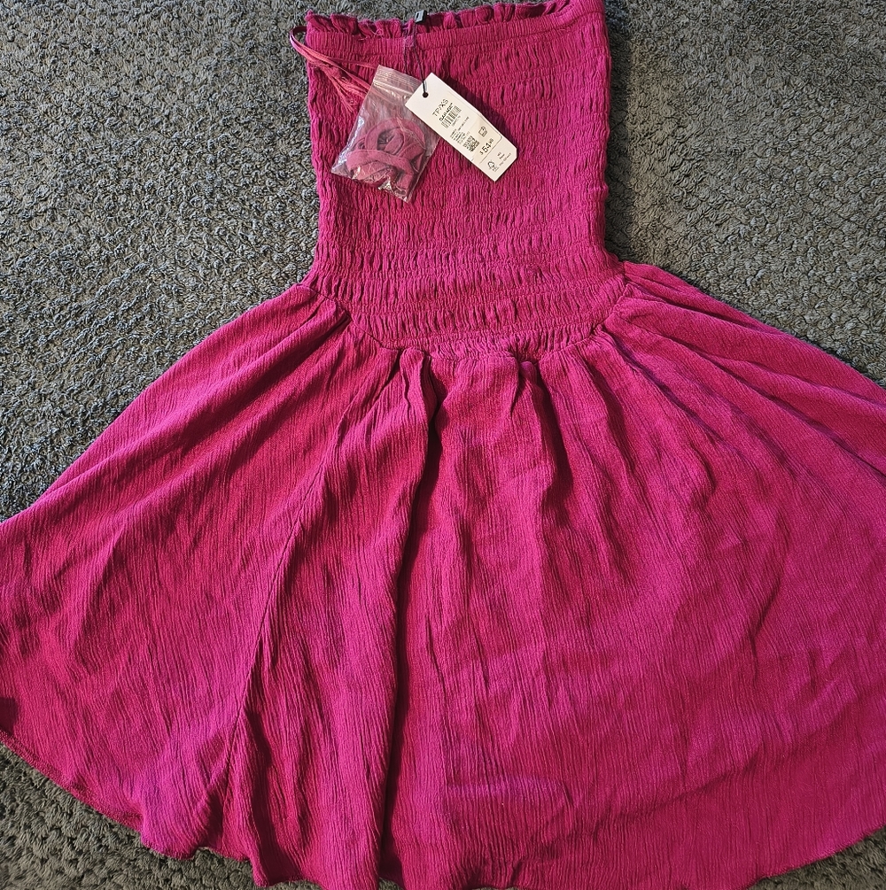 GARAGE: Ladies Mini Dress, Size XS. Nwts $23